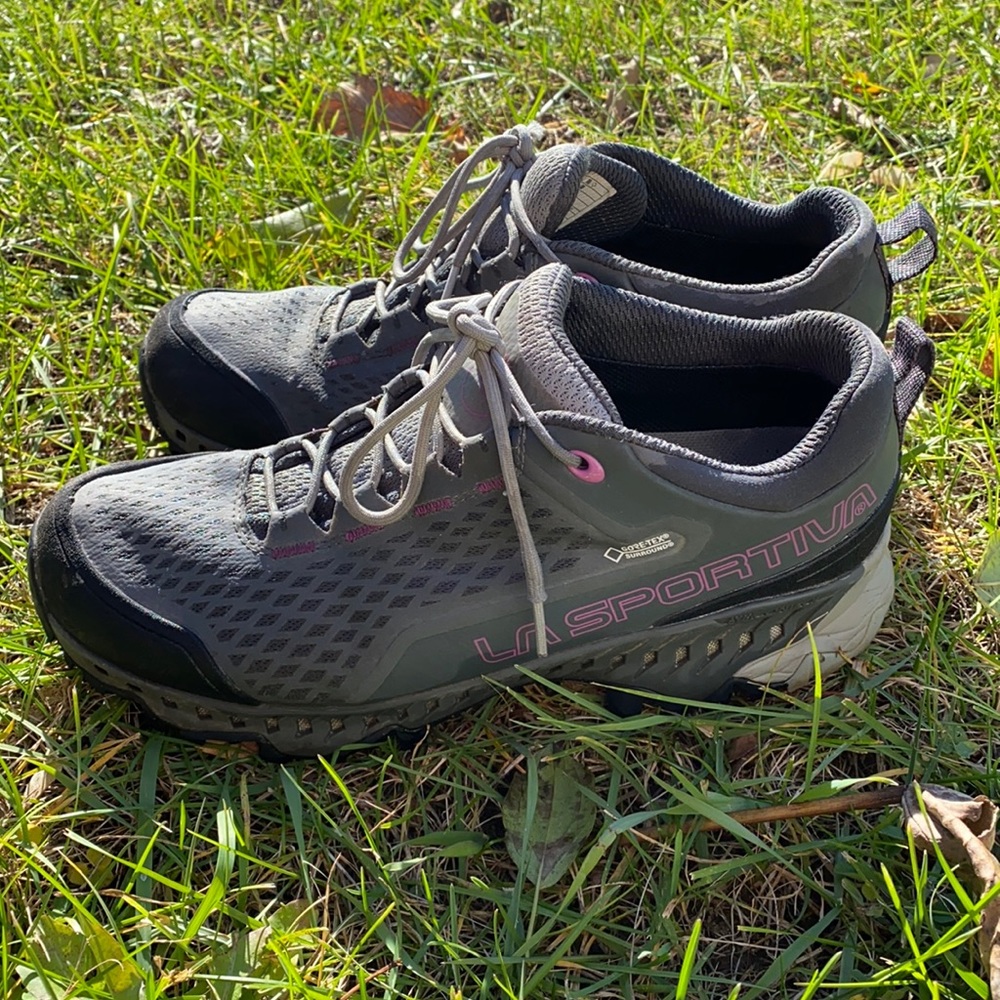 La sportiva Spire GTX women’s hiking shoes